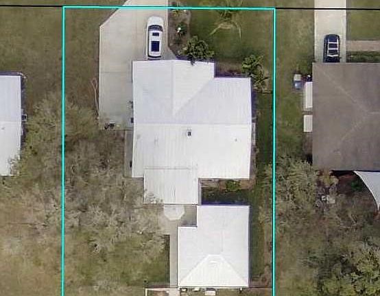 2nd image of 4345 21st Pl
