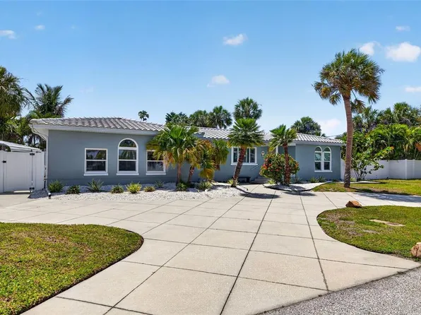 976 Narcissus Ave, Clearwater, FL 33767