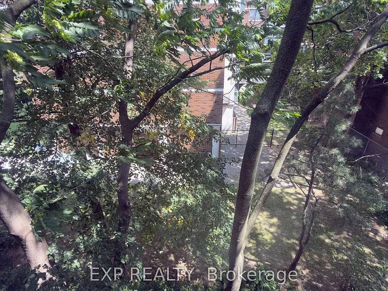 415 Jarvis St #397 — Photo 15
