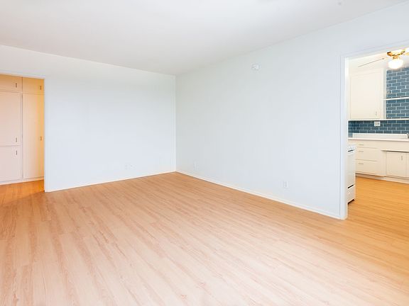 5th image of 1235-1243 Federal Ave #3