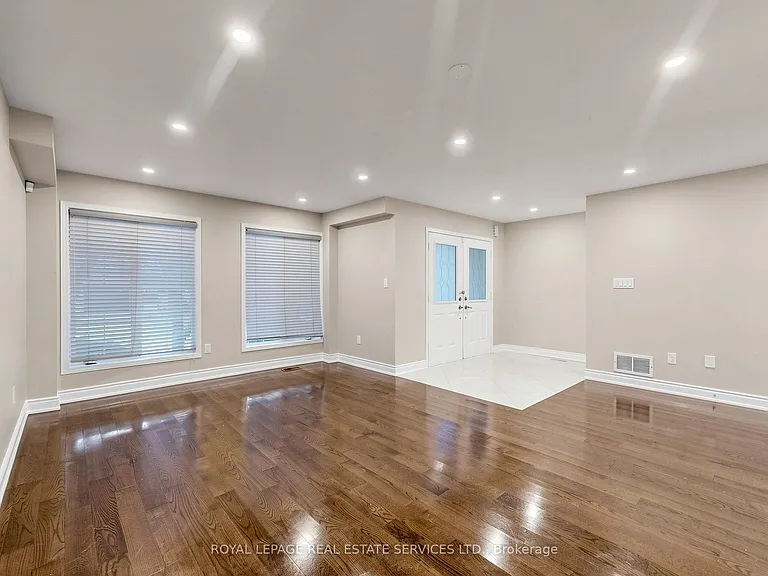 5837 Rainberry Dr — Photo 3