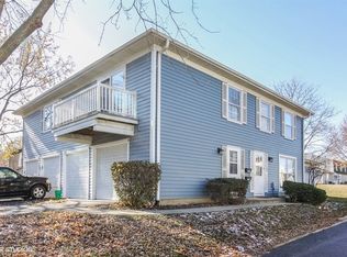 1330 Woodcutter Ln UNIT D, Wheaton, IL 60189