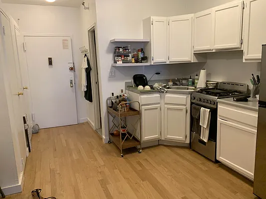 Rented by Prince Real Estate Associates LLC | media 8