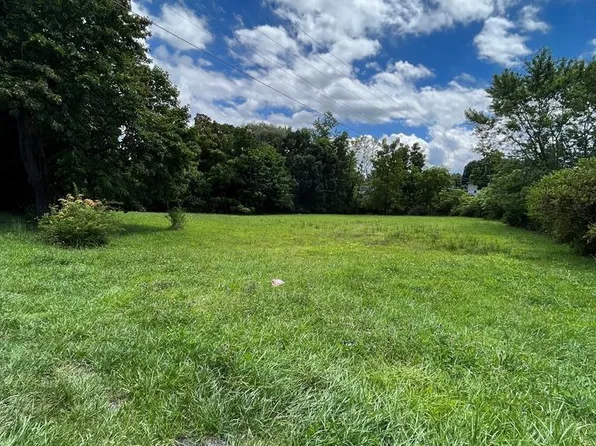 Basin St, Beckley, WV 25801