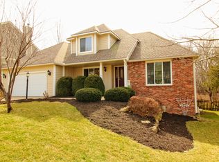 4525 Grove Dr, Lawrence, KS 66049