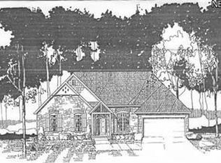 4240 Queens Gate, Avon, OH 44011