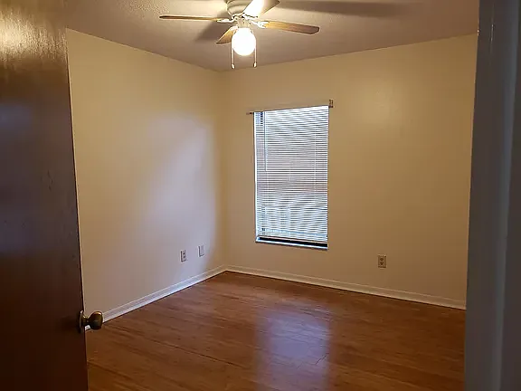 4 bed, 2080 sqft, $2,500 — Photo 3