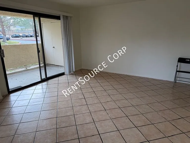 2554 Olive Dr #117 — Photo 3
