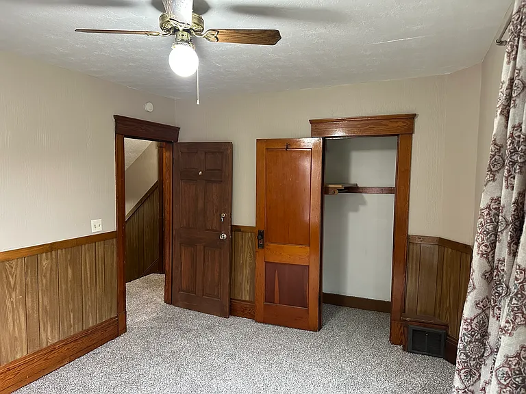 396 Sumner St — Photo 28