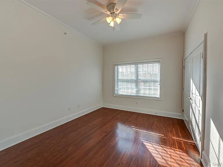 41 Green St #2C — Photo 9