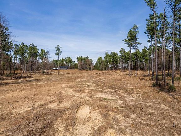 2nd image of 130 SE County Rd #4415