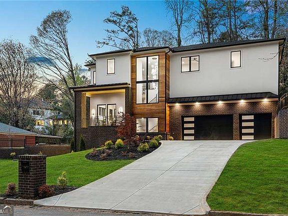 2nd image of 626 Pauley Pl