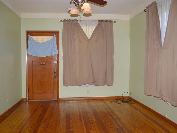 3rd image of 6803 Fairpark Ave