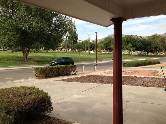 3rd image of 816 De Leon Dr