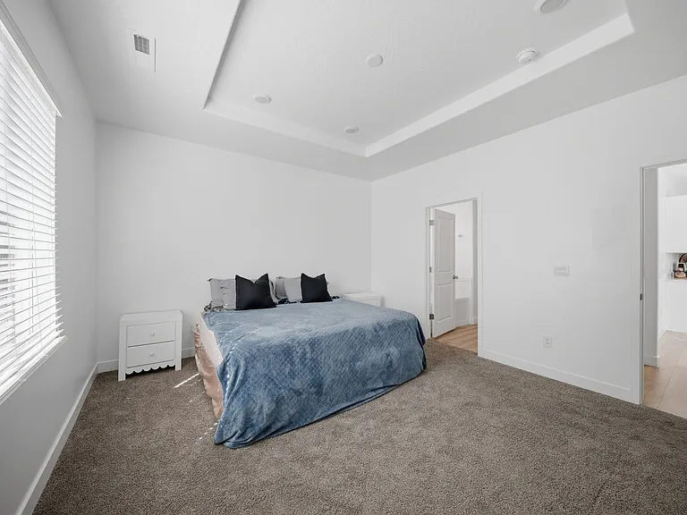 1677 S Cedar Mesa Dr — Photo 36
