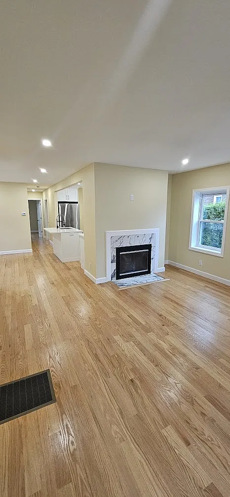 2 bed, 1257 sqft, $3,100 — Photo 4