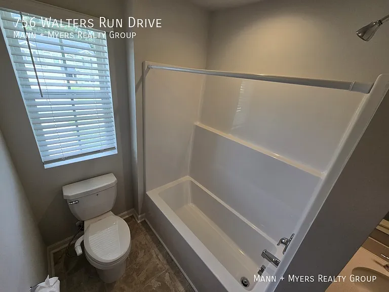 756 Walters Run Dr — Photo 31