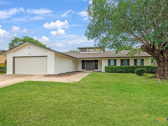 3rd image of 604 Bream Cir