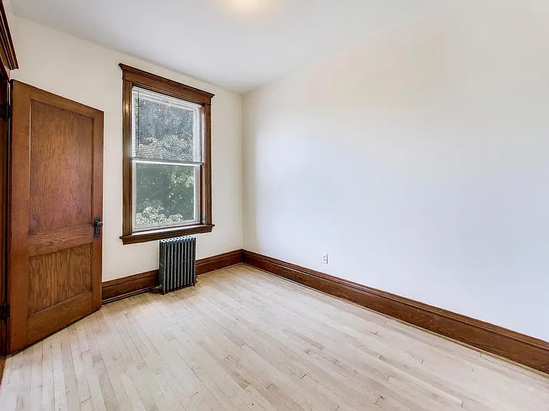 858 N Wolcott Ave #1 — Photo 12