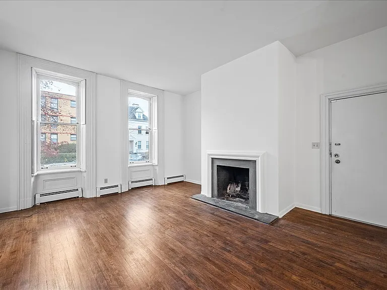 260 Shady Ave #12 — Photo 9