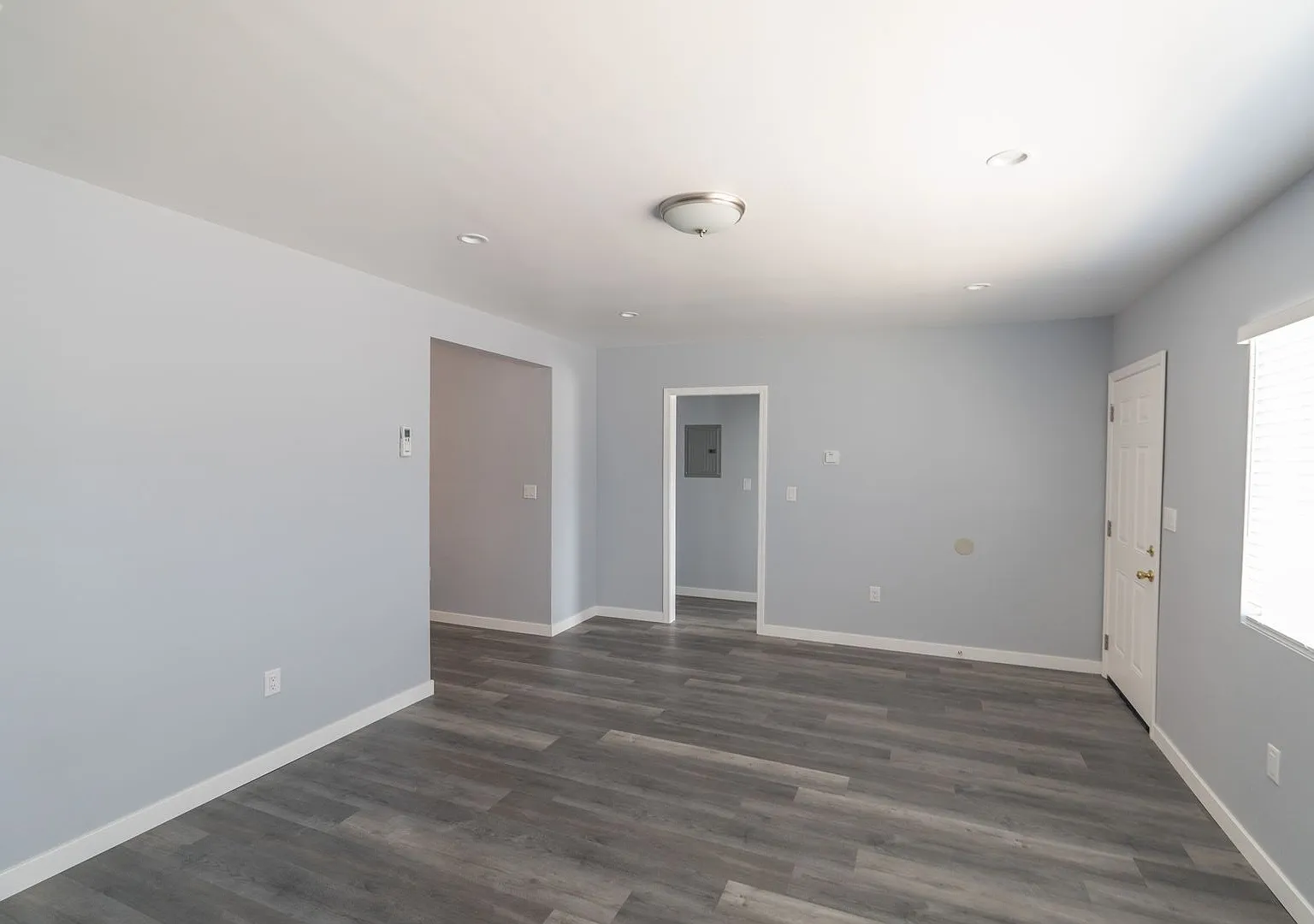 Beautifully Renovated 2 Bedroom Home — Photo 2