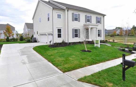 3rd image of 10346 Cranberry Dr