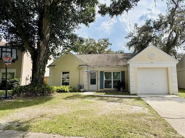 1615 Crossridge Dr, Brandon, FL 33510