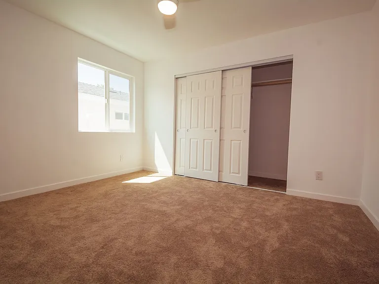 8258 Bennett Ave — Photo 13