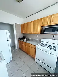 2213 Cropsey Avenue, #D4