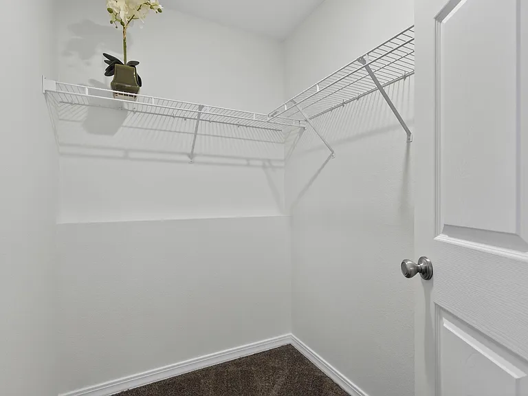 Eagles Landing Apartments — Photo 53