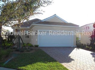 8756 Querce Ct, Naples, FL 34114