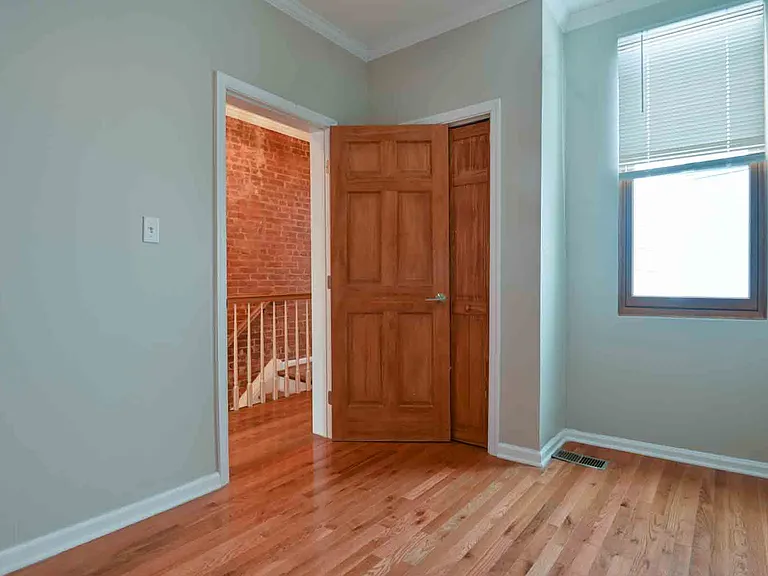1318 Florida Ave NE — Photo 11