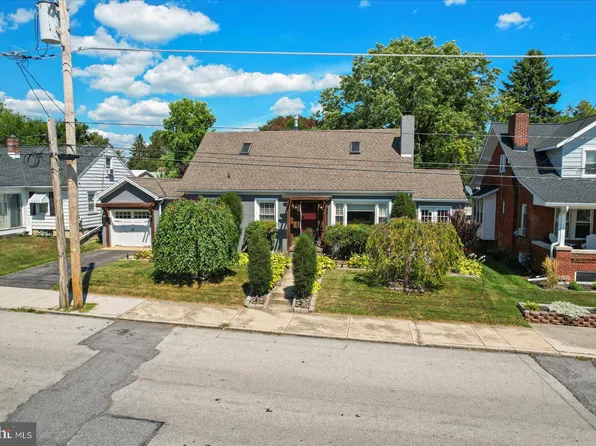 324 Centennial Ave, Hanover, PA 17331