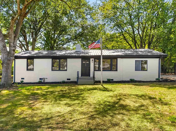 16 Berea Ln, Greenville, SC 29617