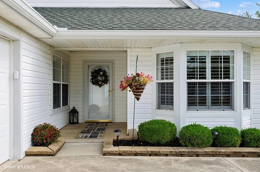 1st image of 4912 W Churchill Ct #4912