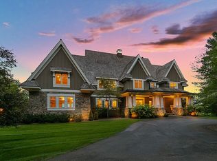 2520 Willow Dr, Medina, MN 55340