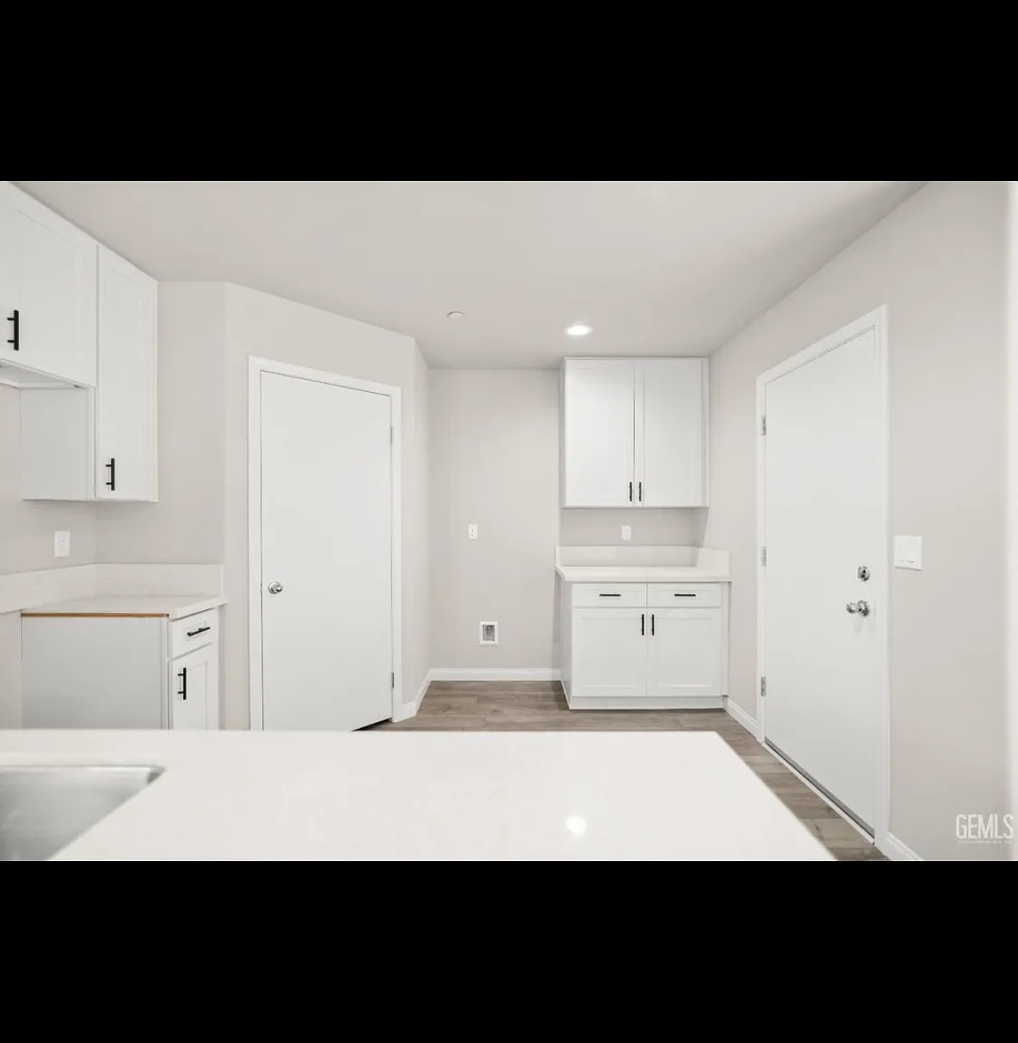 4 bed, 1751 sqft, $2,900 — Photo 4