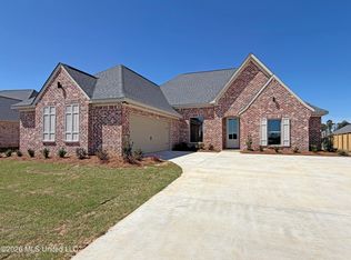 140 Palace Xing, Flowood, MS 39232