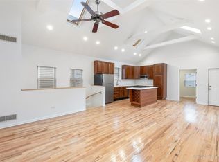 2421 N Clybourn Ave #440, Chicago, IL 60614