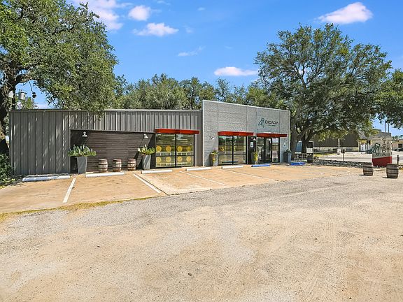4th image of 14746 E Us Highway 290