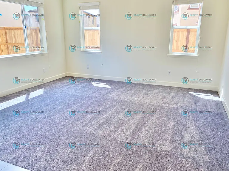 1127 Winter Hawk Way — Photo 6