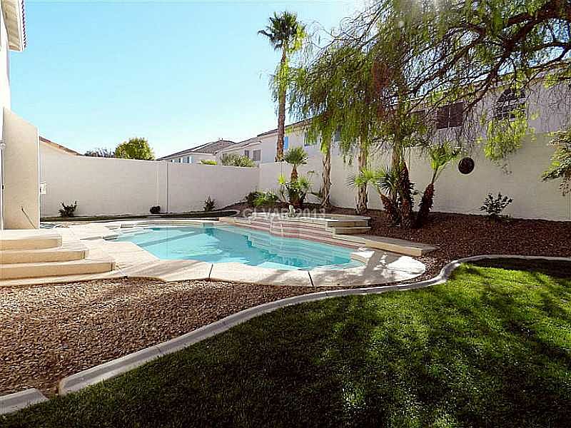 1st image of 1641 Sweet Pea Ave