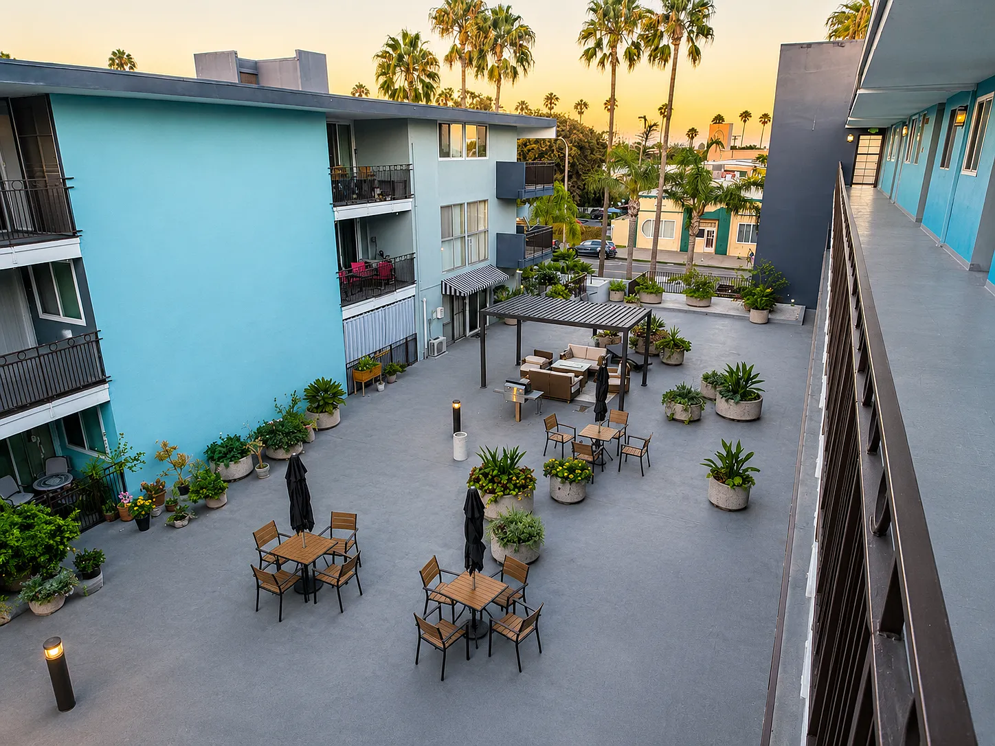Surf Terrace — Photo 2