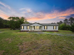 5883 S Plank Rd, Cameron, NC 28326