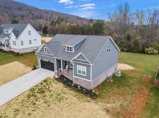 643 Riddle Rd, Dayton, TN 37321