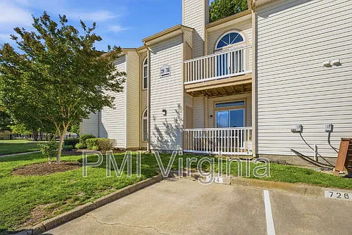 724 Harbor Springs Trl Photo 1