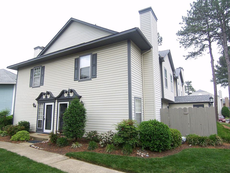1st image of 463 Chatterton Dr