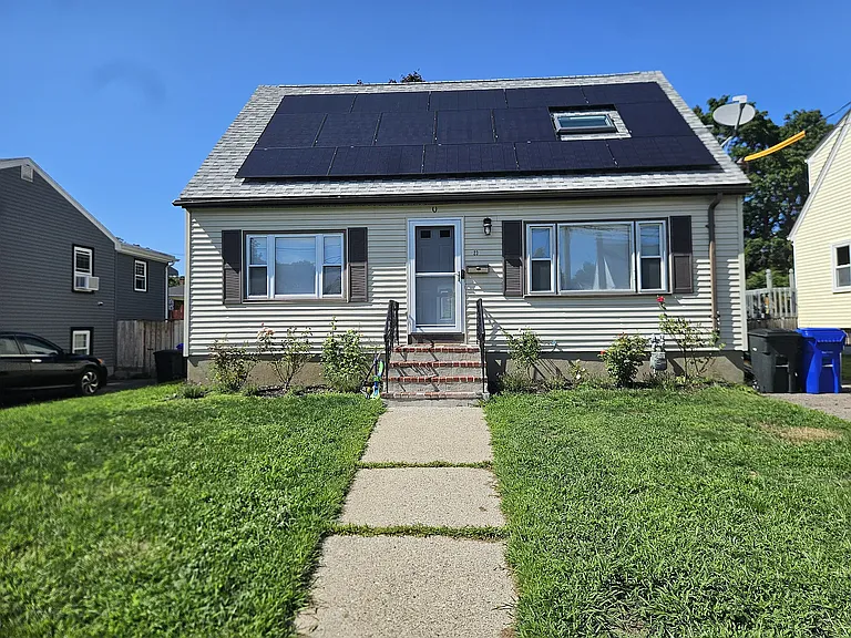 23 Sanford St — Photo 1