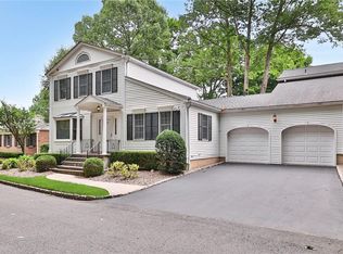 34 Washington Cir, New City, NY 10956