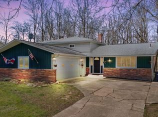 98 Woodhollow Dr, Brunswick, OH 44212